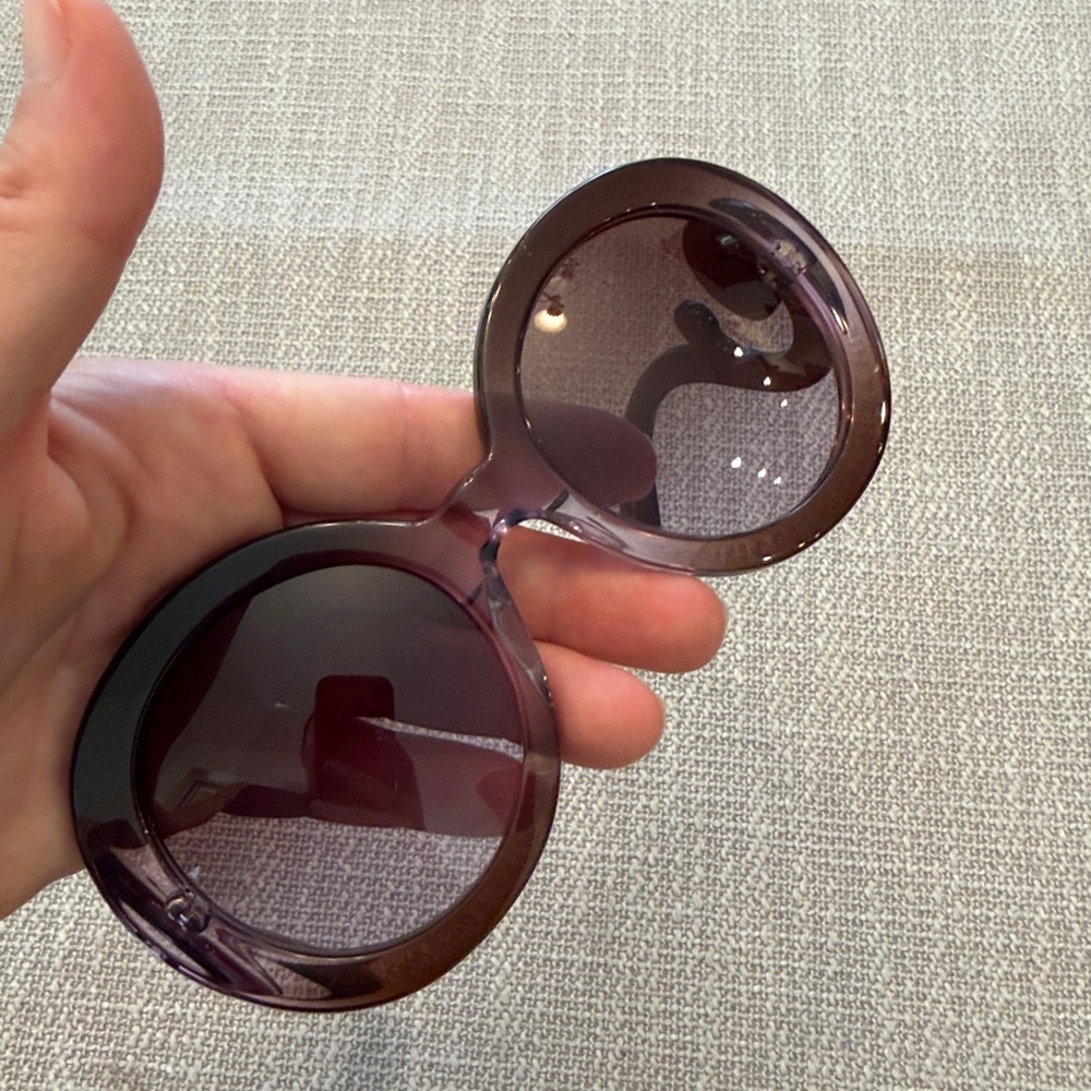 Authentic Prada Mauve Sunglasses with case - Picture 3 of 12